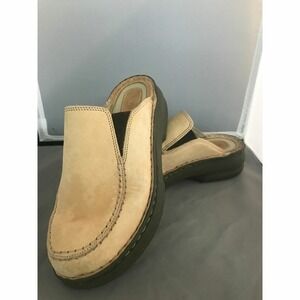 G.H. Bass & Co. Brown Leather Slip-on Mules Shoes Comfort‎ Women's Size 7 M